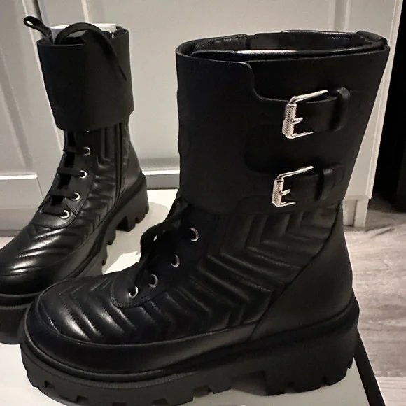 Brand new Gucci leather boots